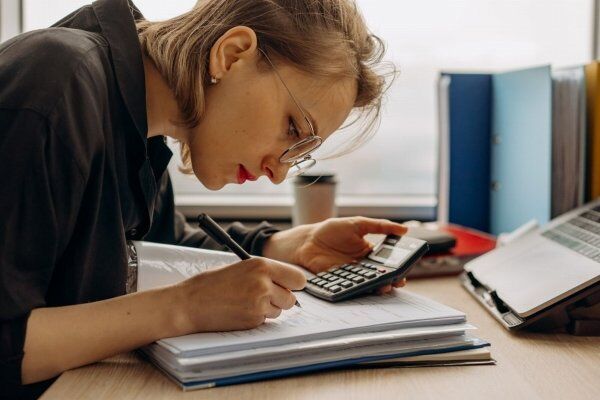 IA trabalhista e folha digital para PMEs: guia passo a passo para reduzir passivo